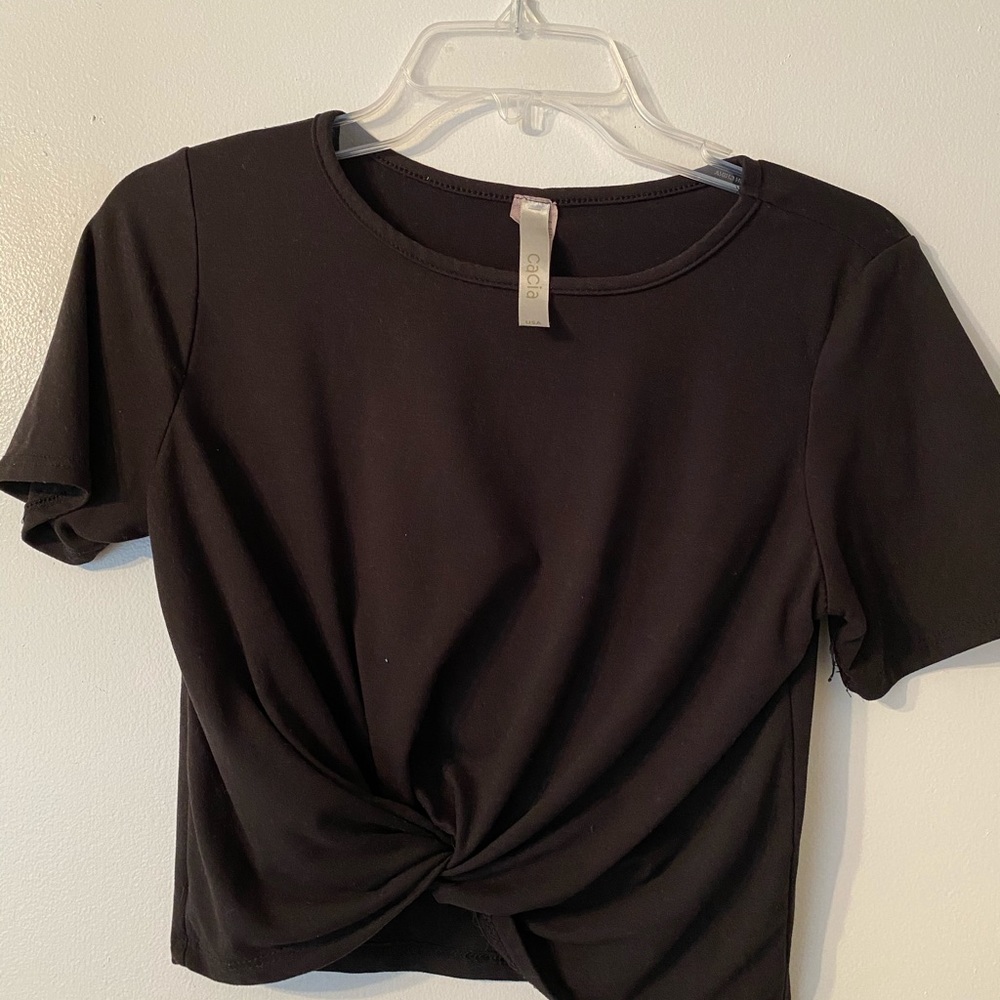 Black crop top with knot